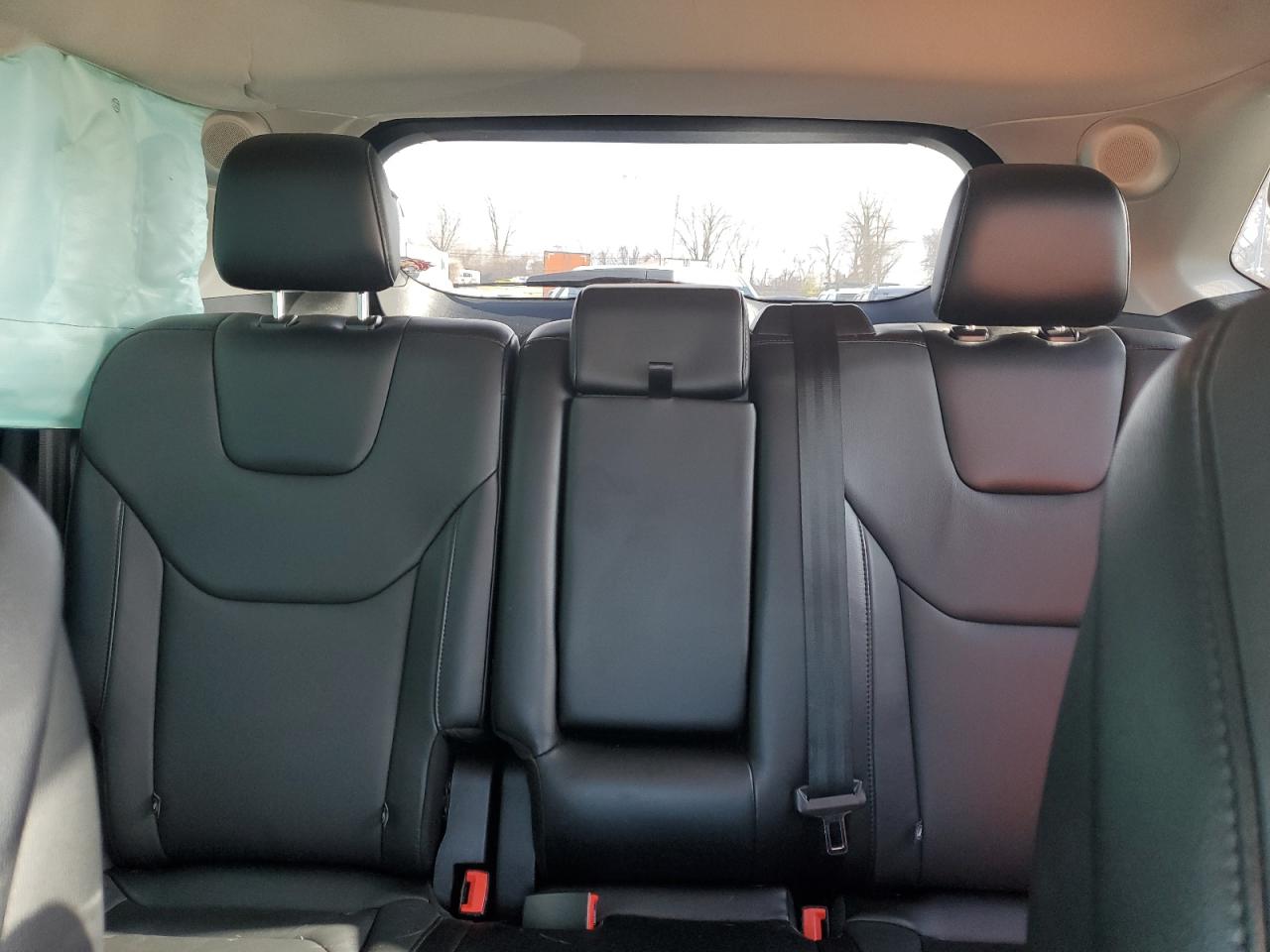 2017 Ford Edge - Image 10