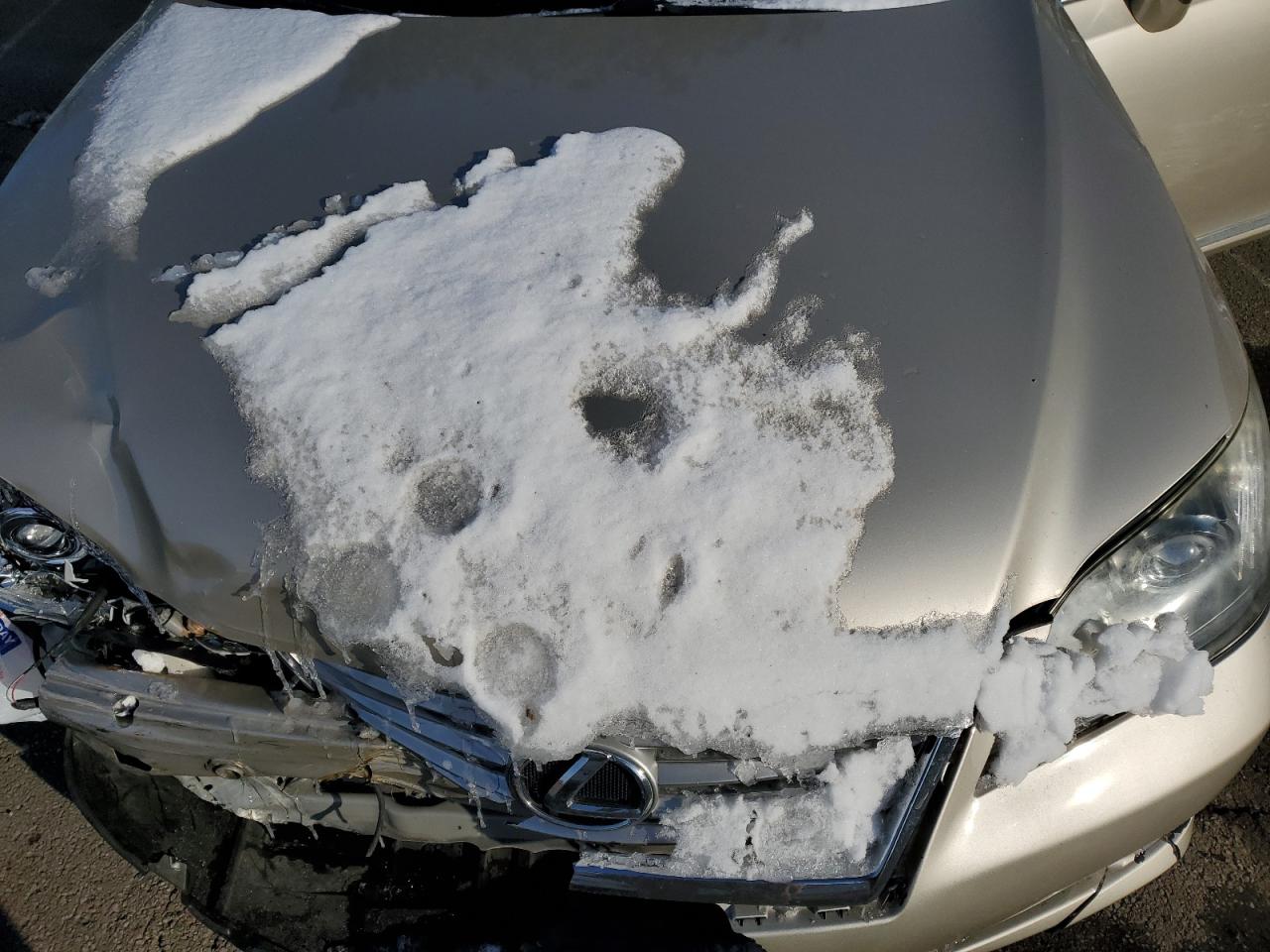 2012 Lexus ES - Image 11