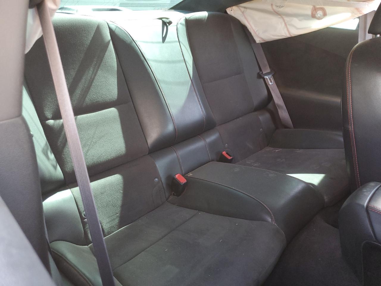 2013 Chevrolet Camaro - Image 10