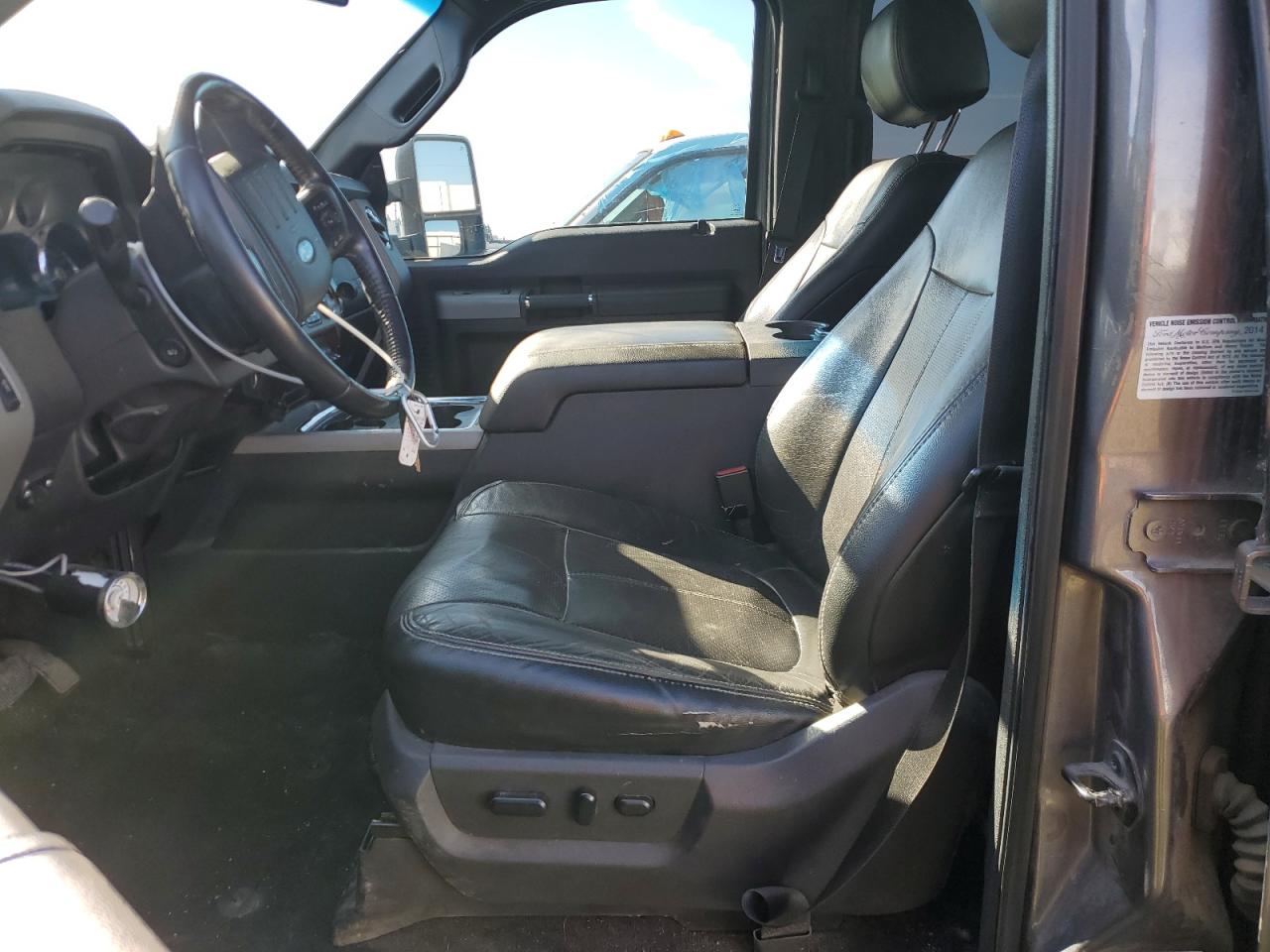 2014 Ford F350 - Image 7