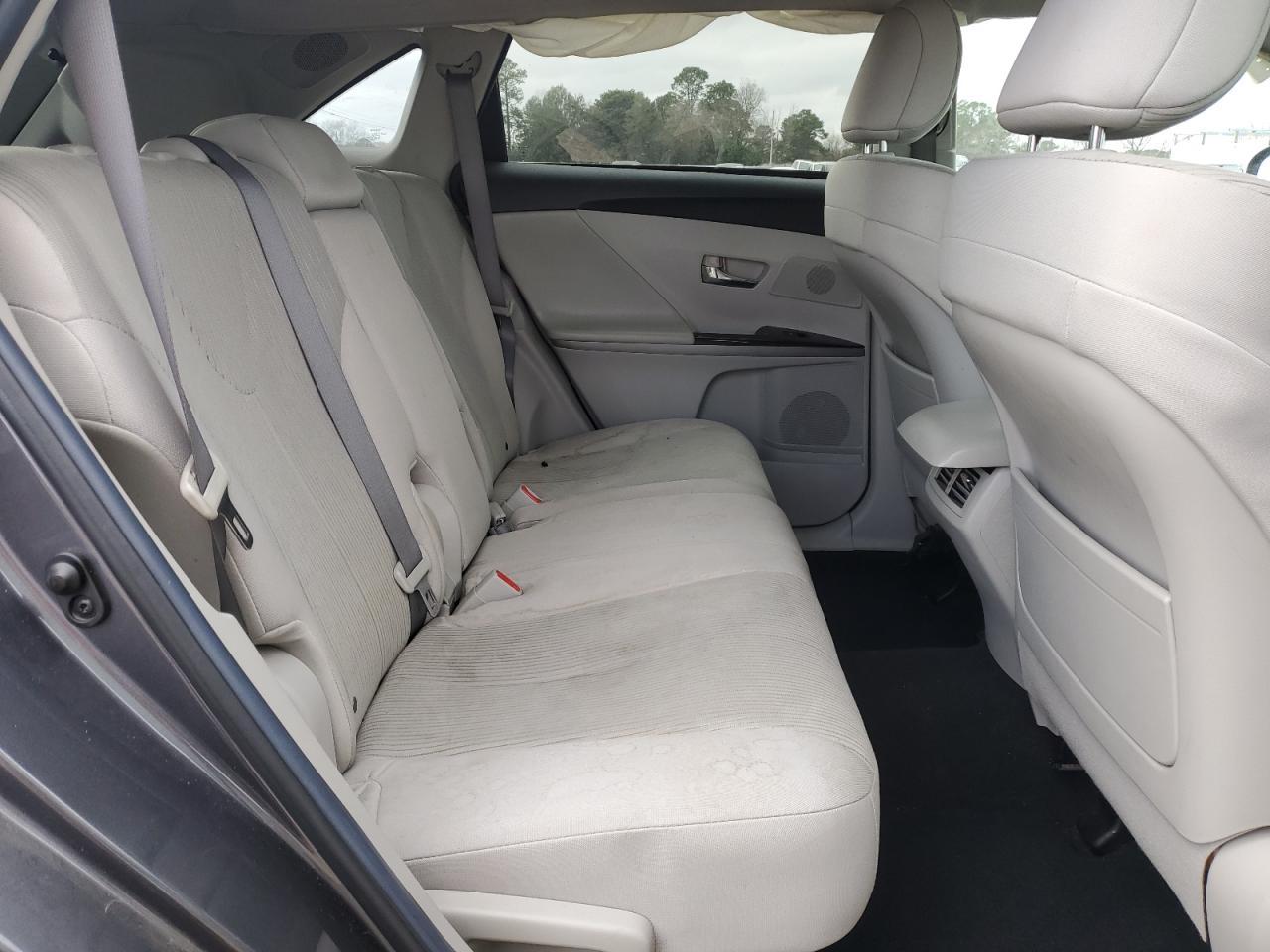 2011 Toyota Venza - Image 11
