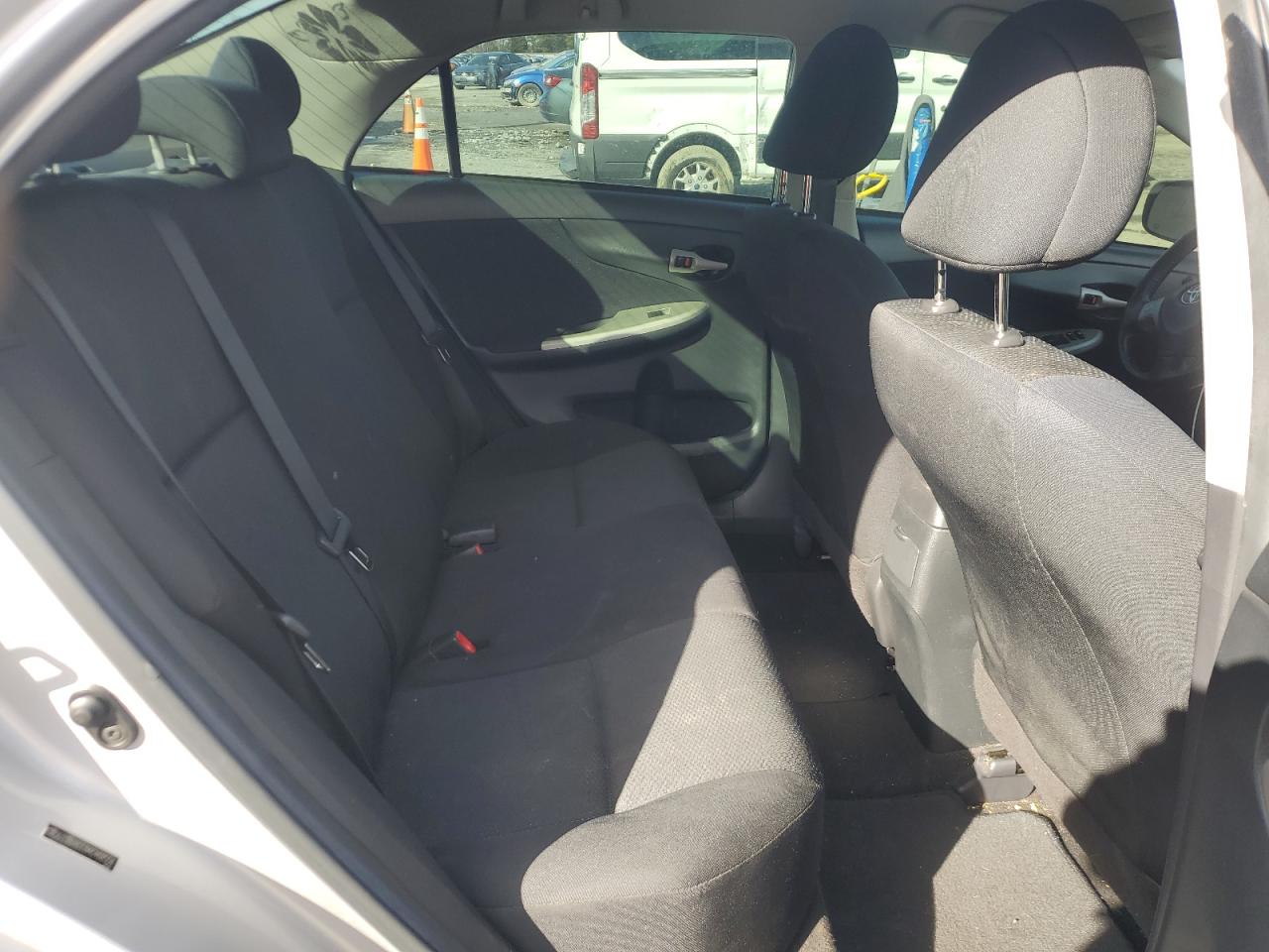 2010 Toyota Corolla - Image 10