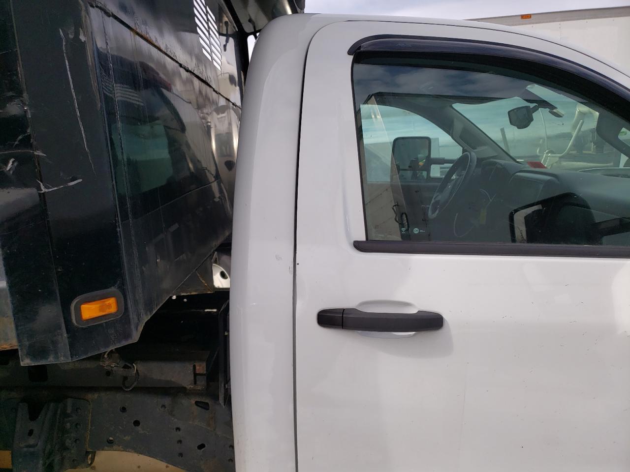 2016 Chevrolet Silverado K3500 VIN: 1GB3KYCG8GZ384215 Lot: 46246375