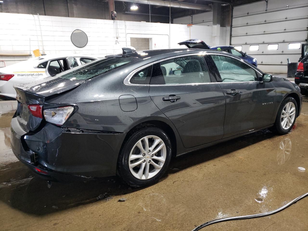 2016 Chevrolet Malibu - Image 3