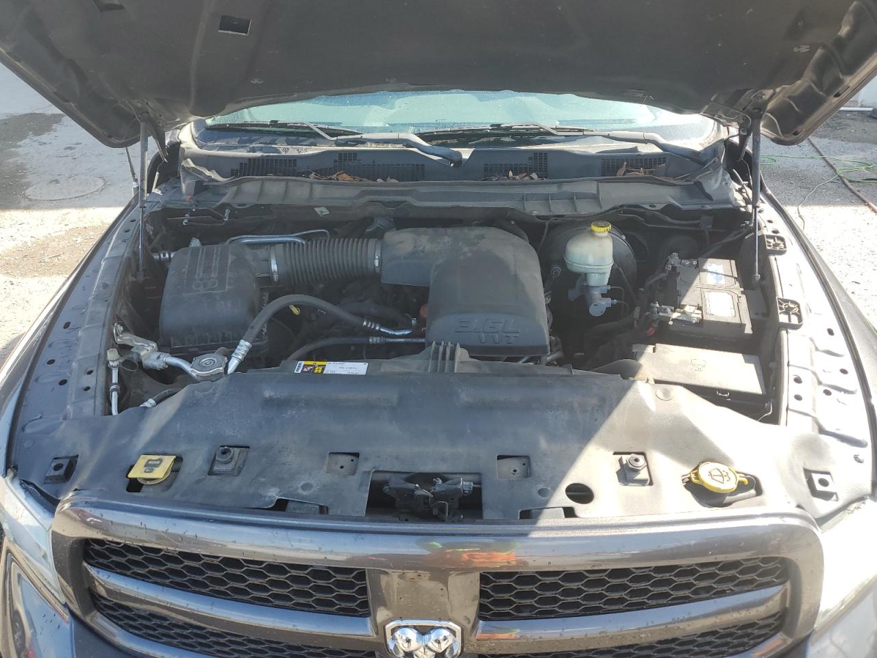 2016 RAM 1500 - Image 11
