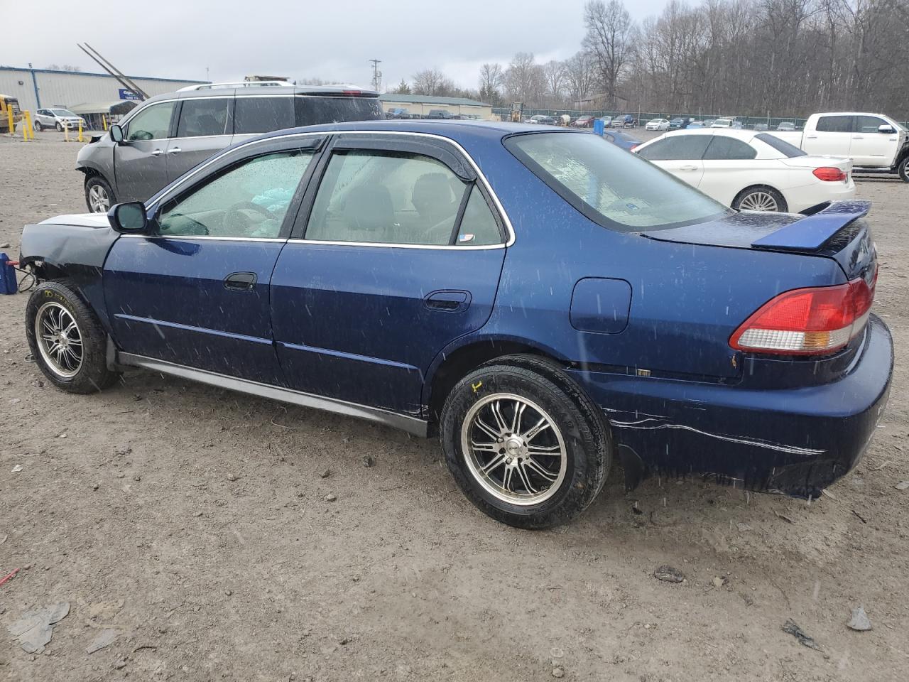 2001 Honda Accord - Image 2