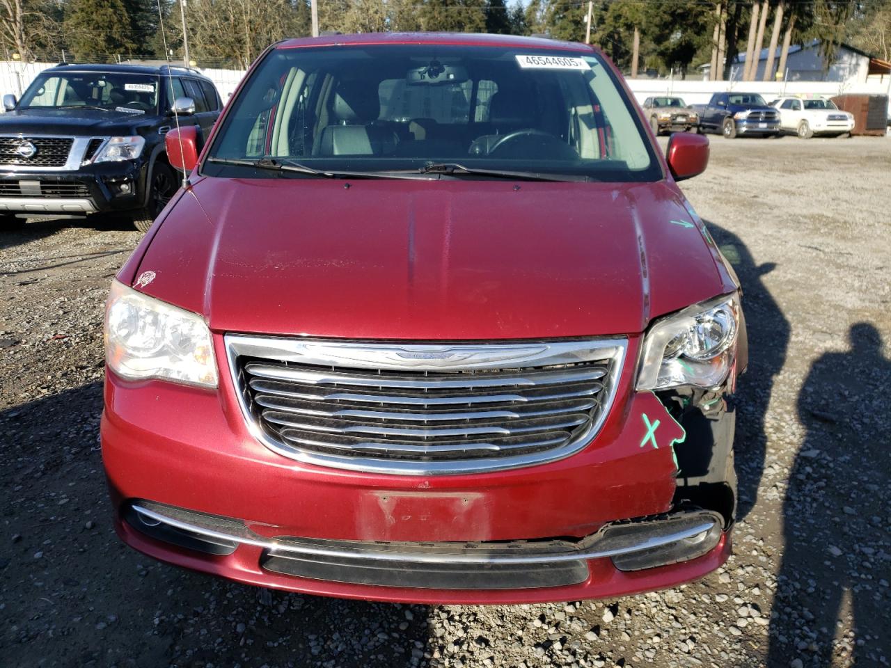 2014 Chrysler Town & Country - Image 5