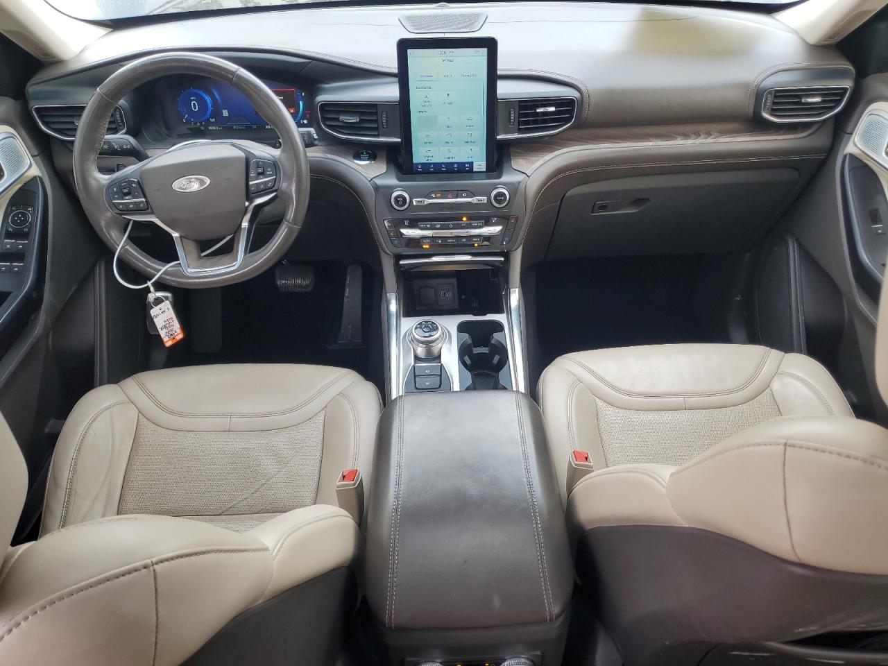 2020 Ford Explorer - Image 8