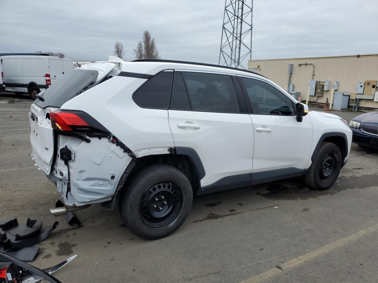 2020 Toyota RAV 4 - Image 3