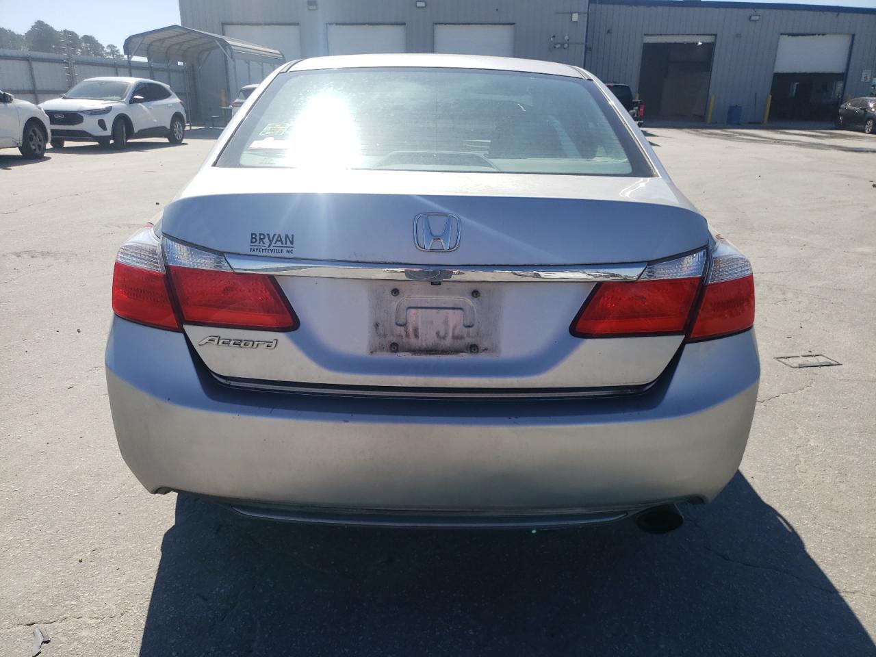 2015 Honda Accord - Image 6