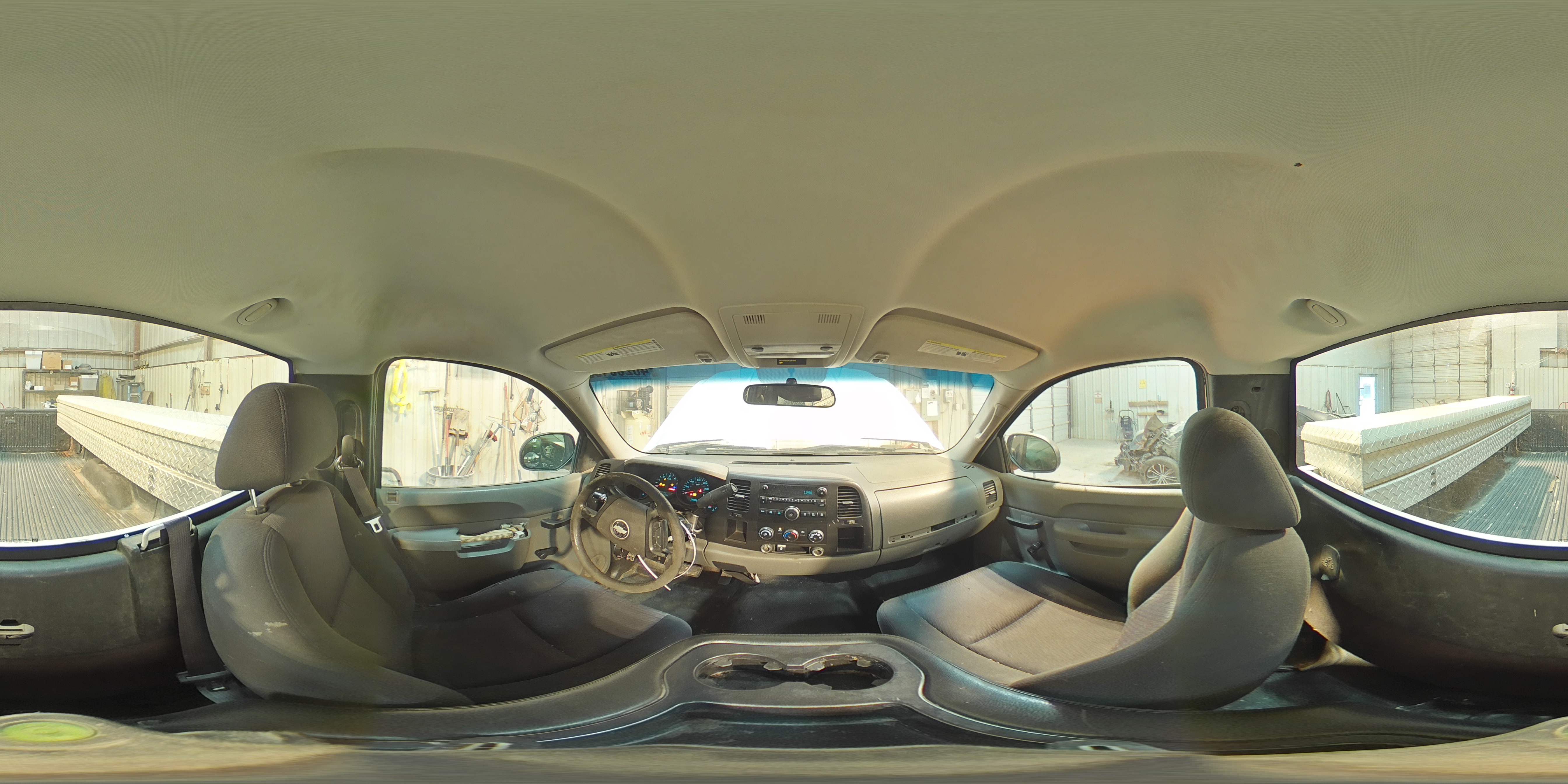 2013 Chevrolet Silverado - Image 13