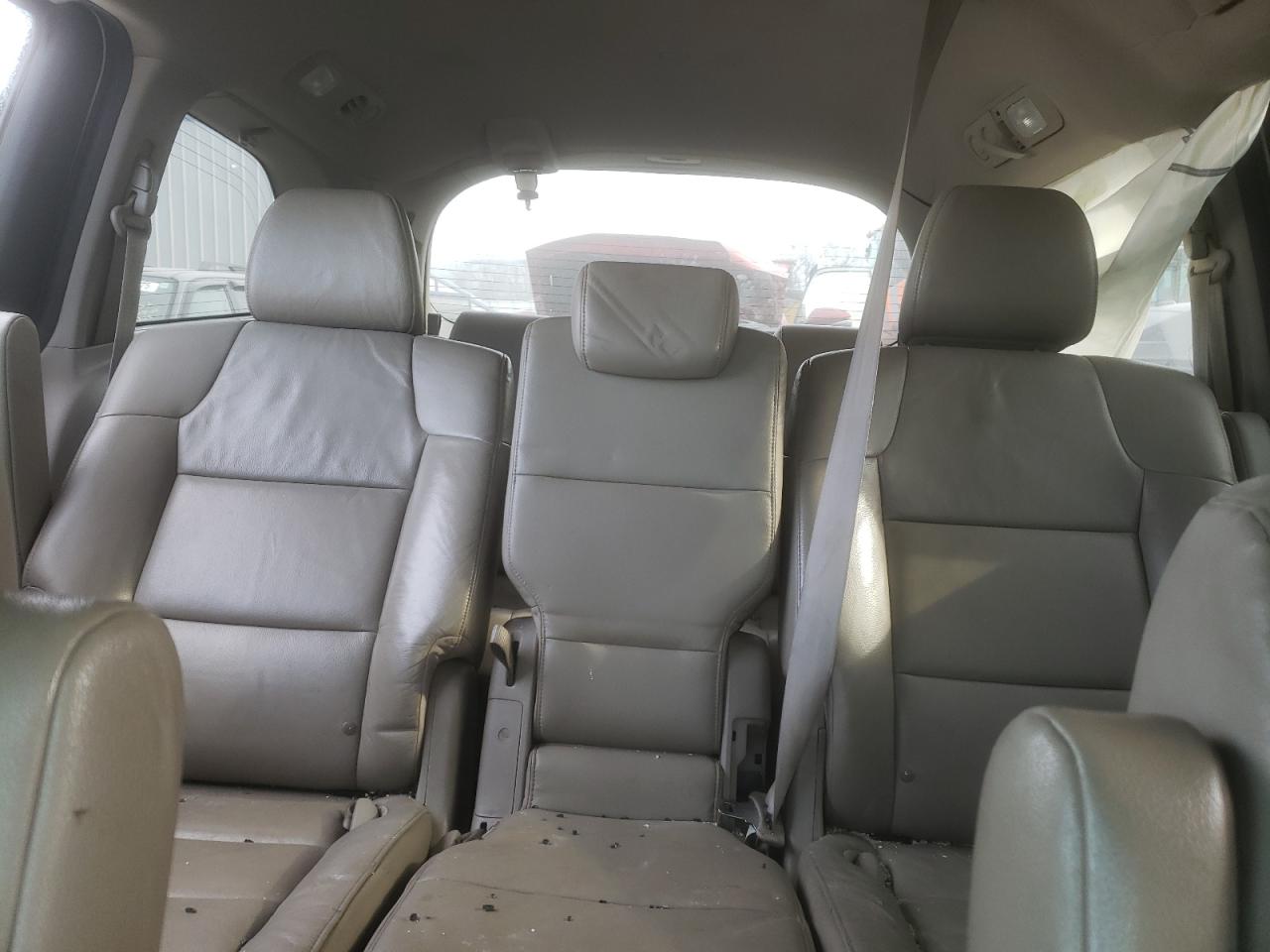 2012 Honda Odyssey - Image 10