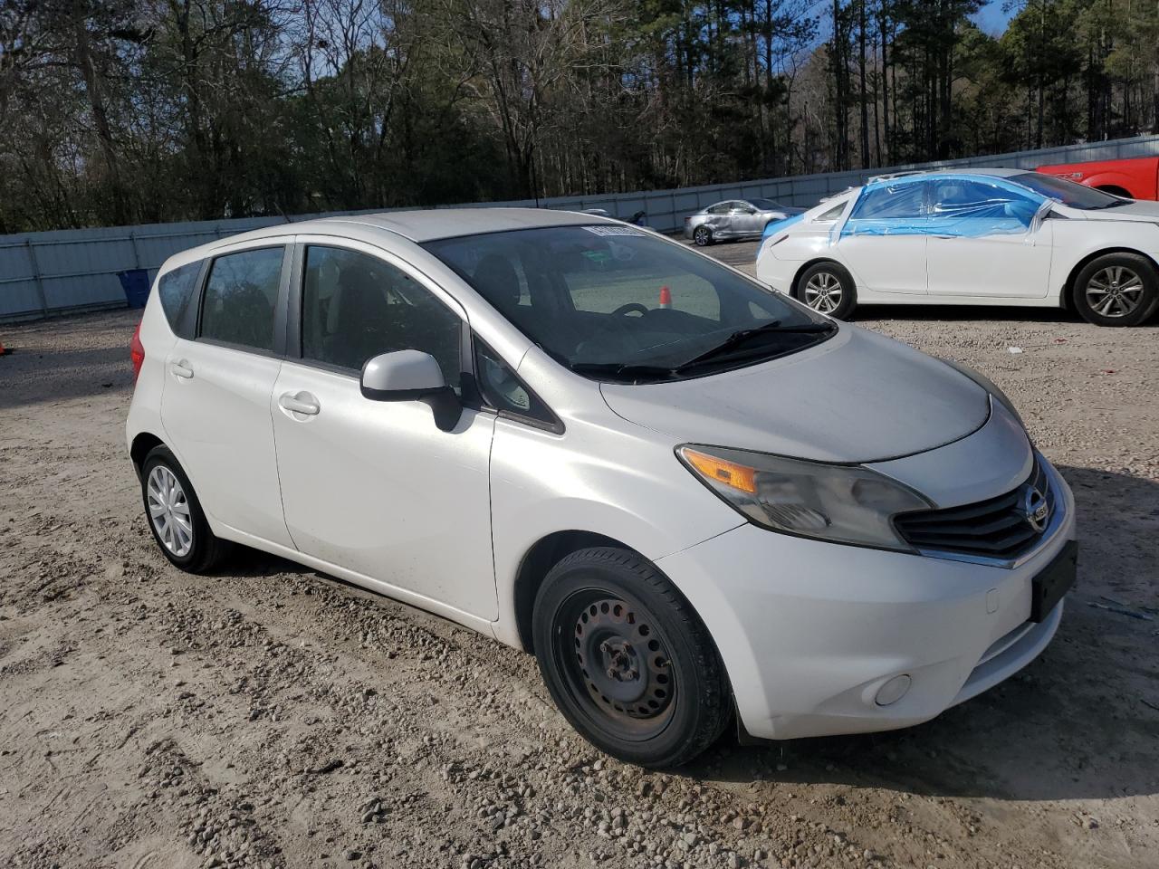 2014 Nissan Versa - Image 4