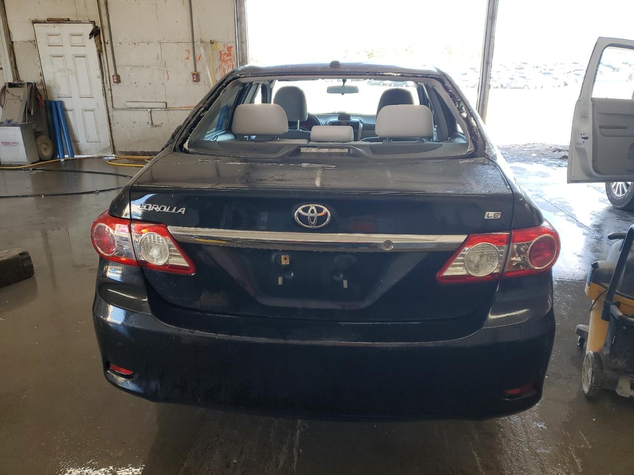 2011 Toyota Corolla - Image 6