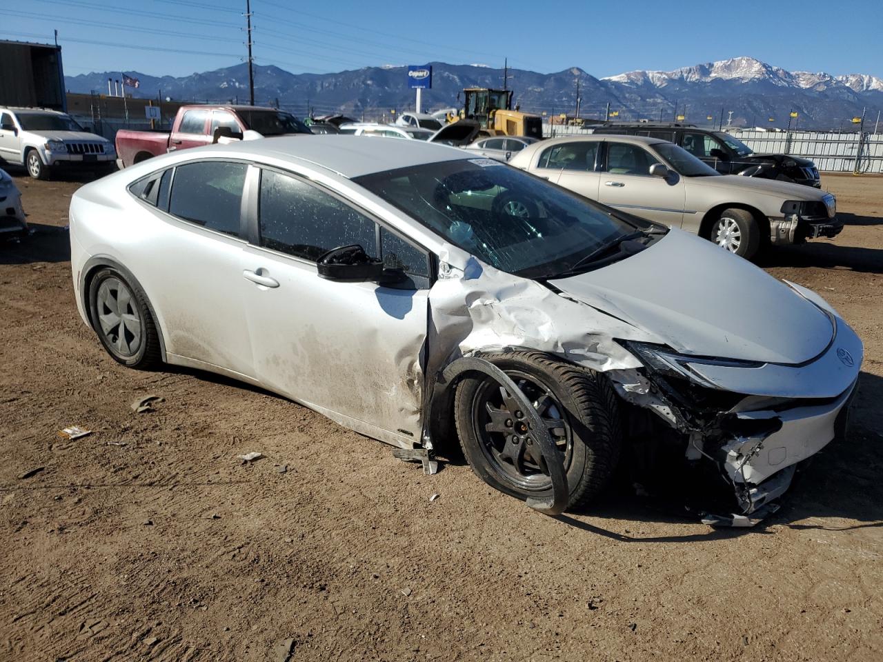 2024 Toyota Prius - Image 4