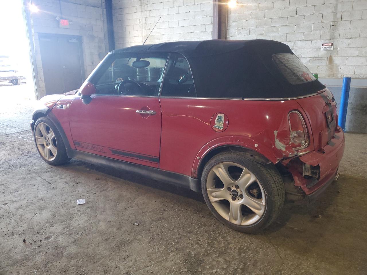 2006 MINI Cooper - Image 2