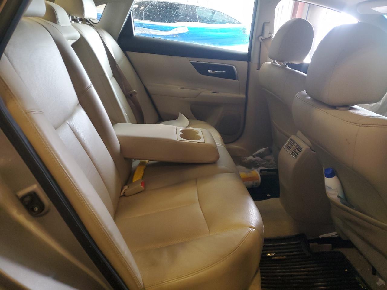 2014 Nissan Altima - Image 10