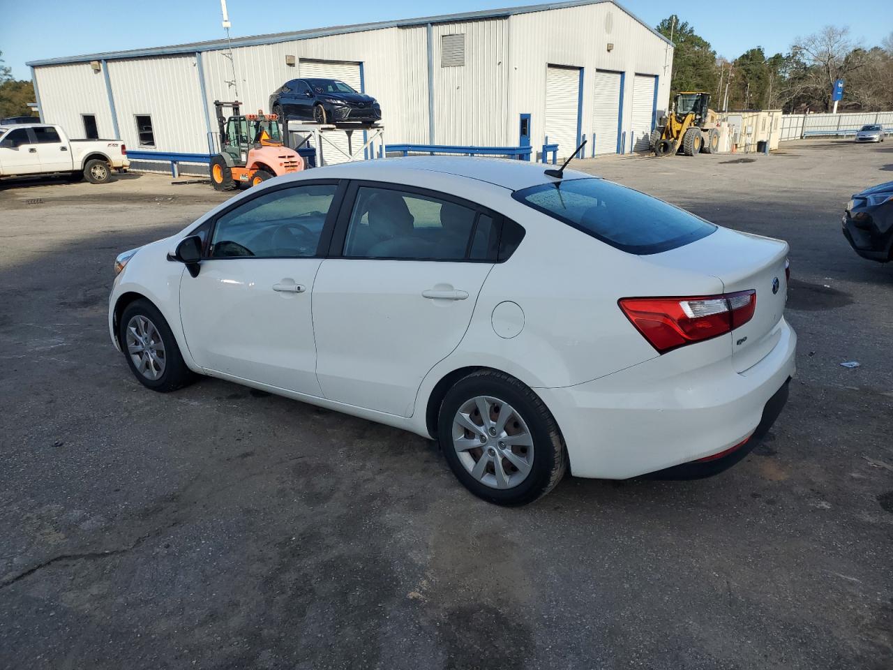 2016 Kia Rio - Image 2