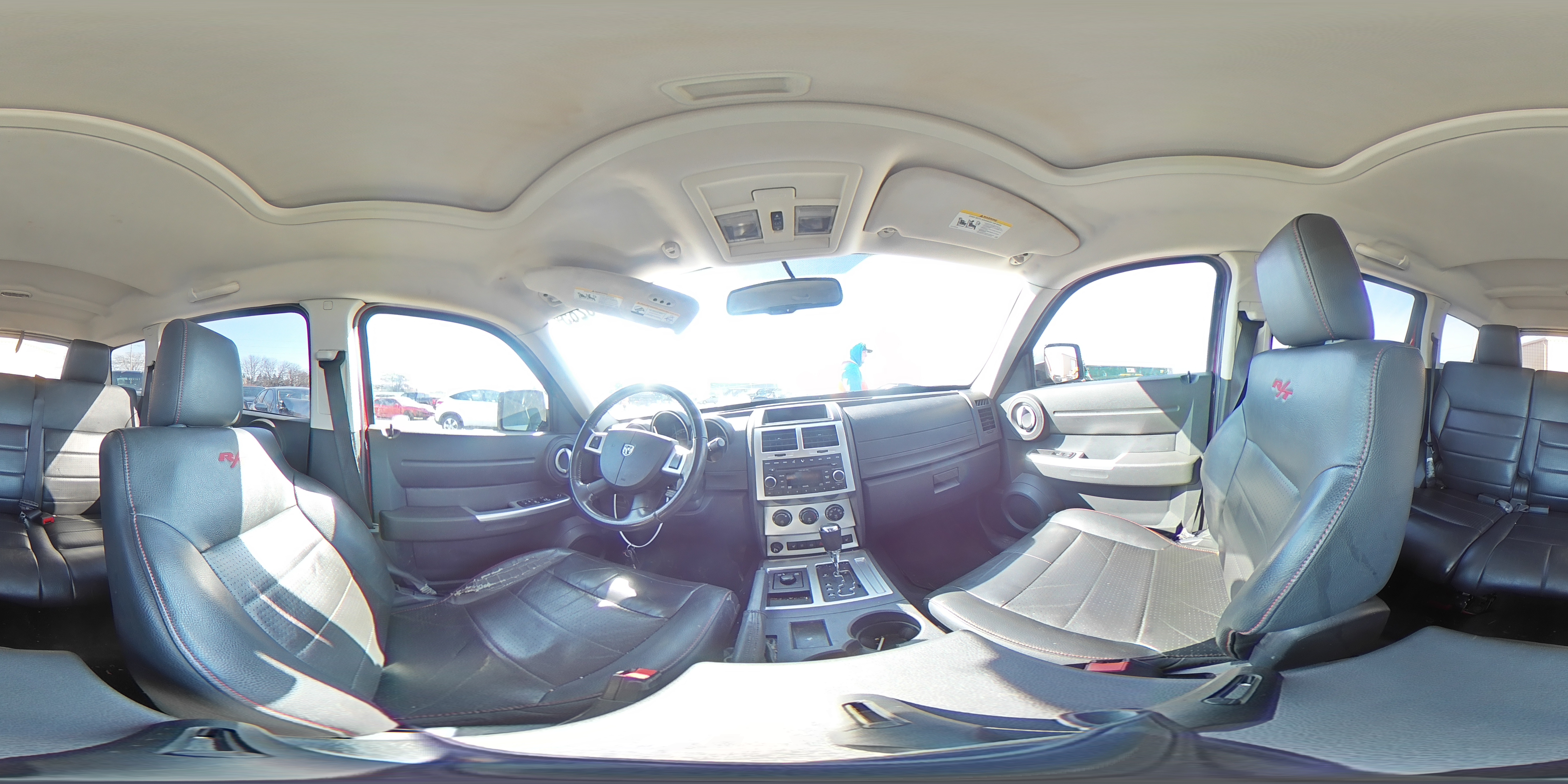 2008 Dodge Nitro - Image 14
