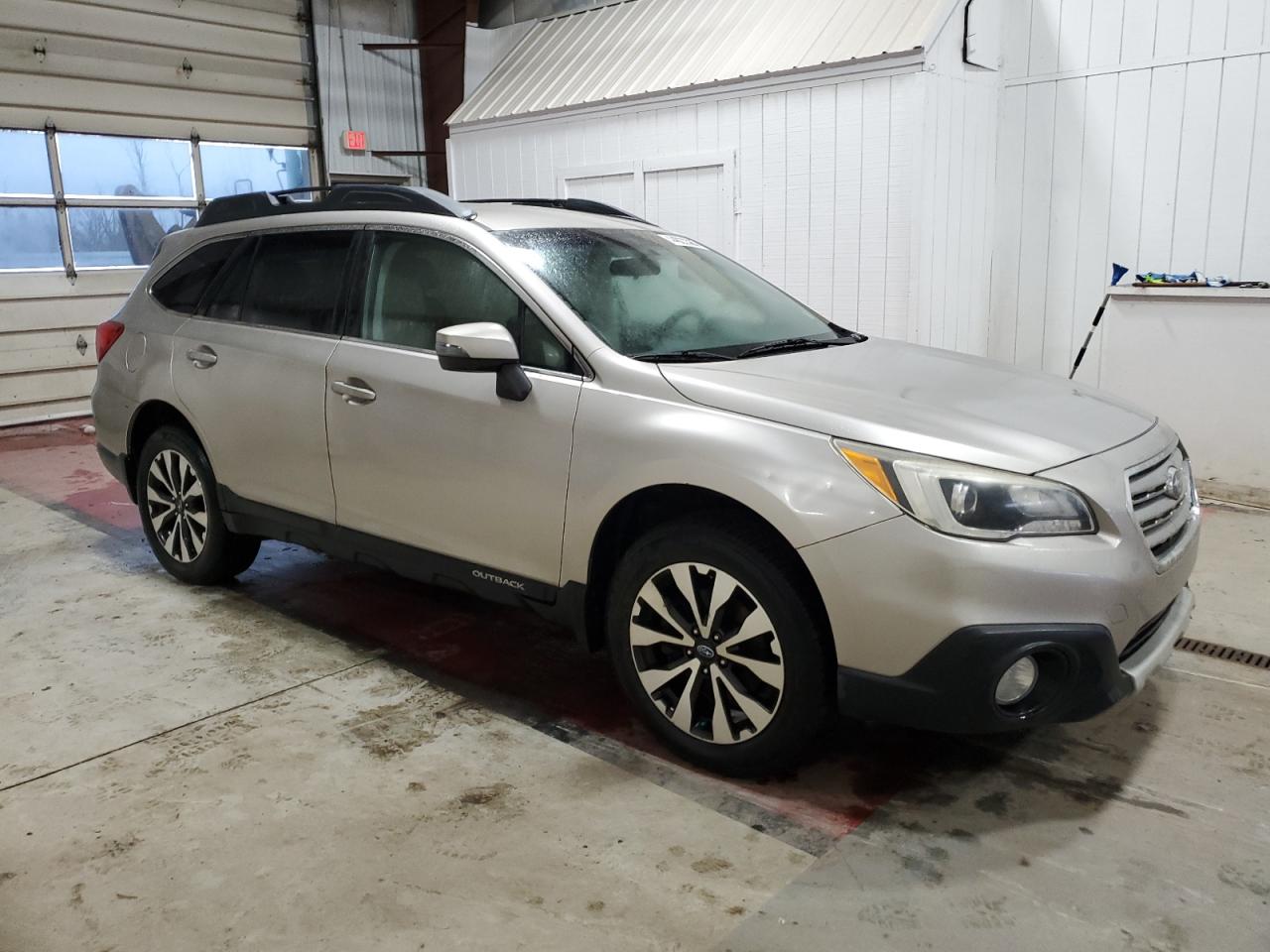 2015 Subaru Outback - Image 4