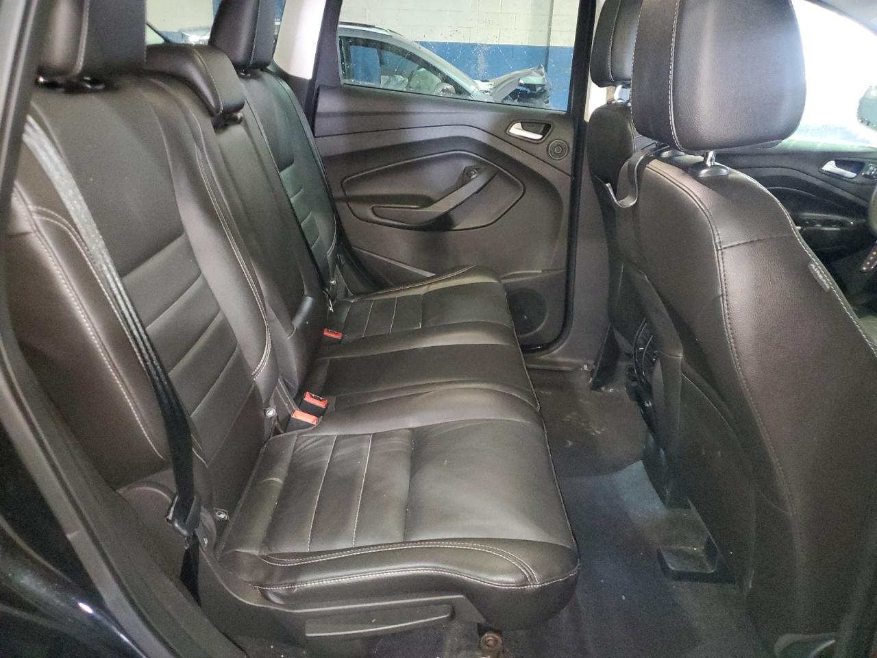 2015 Ford Escape - Image 11