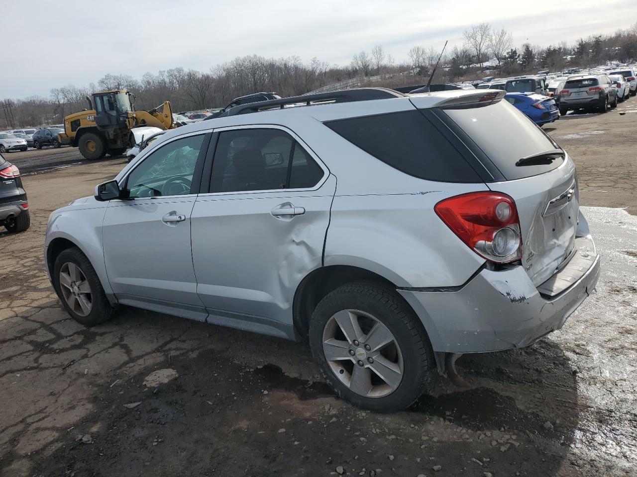 2012 Chevrolet Equinox - Image 2