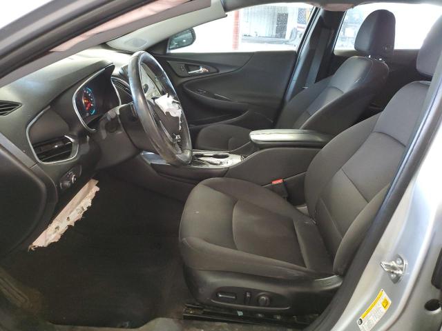  CHEVROLET MALIBU 2018 Srebrny