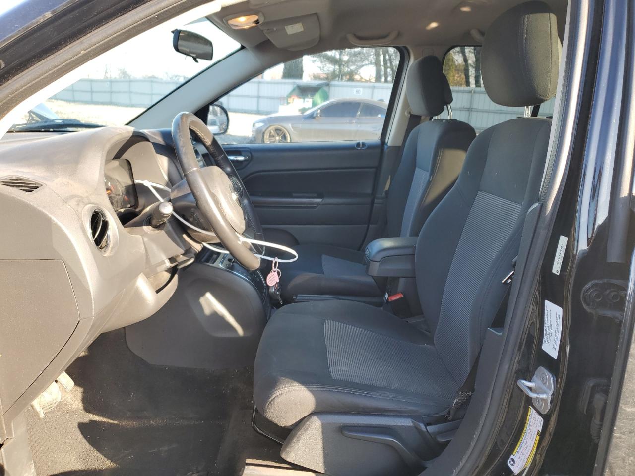 2012 Jeep Compass - Image 7