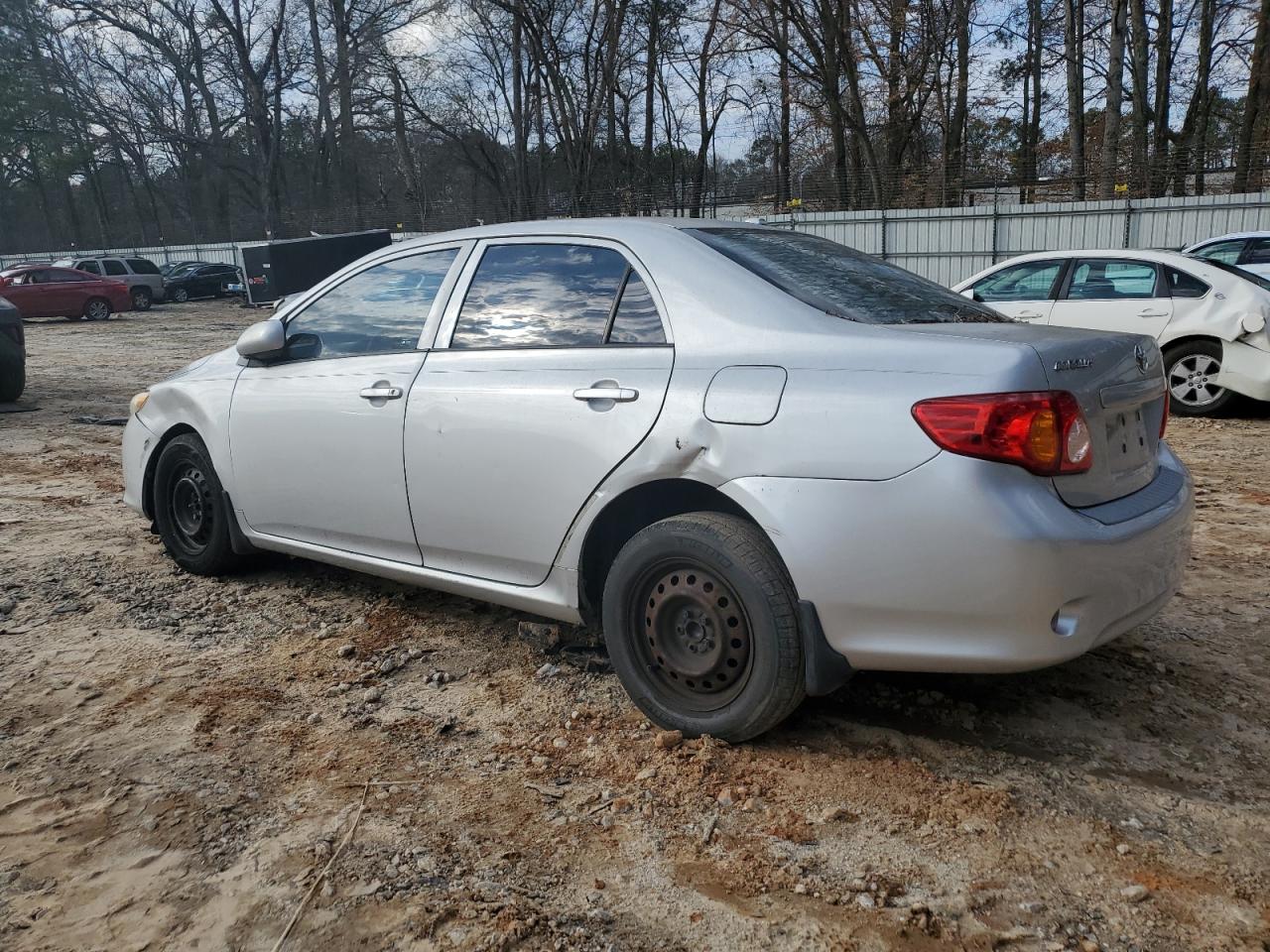 2009 Toyota Corolla - Image 2