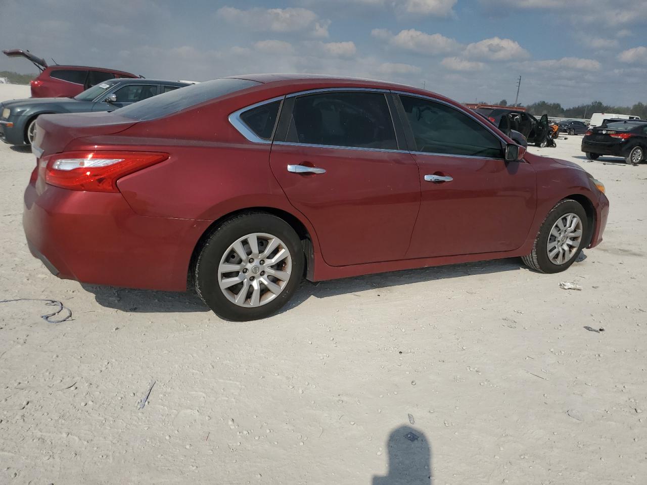 2016 Nissan Altima - Image 3