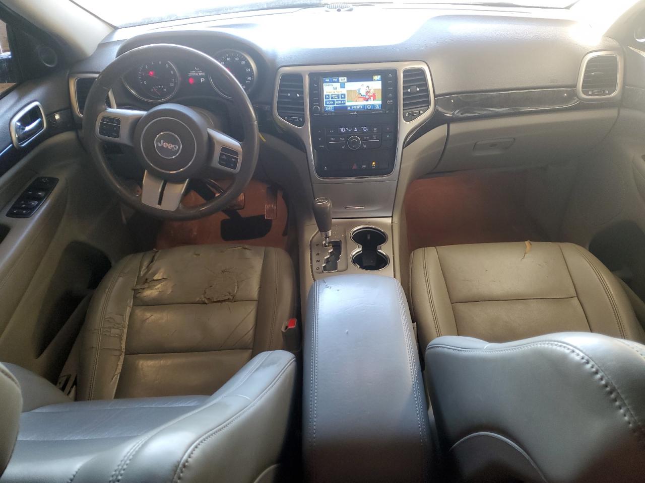 2011 Jeep Grand Cherokee - Image 8