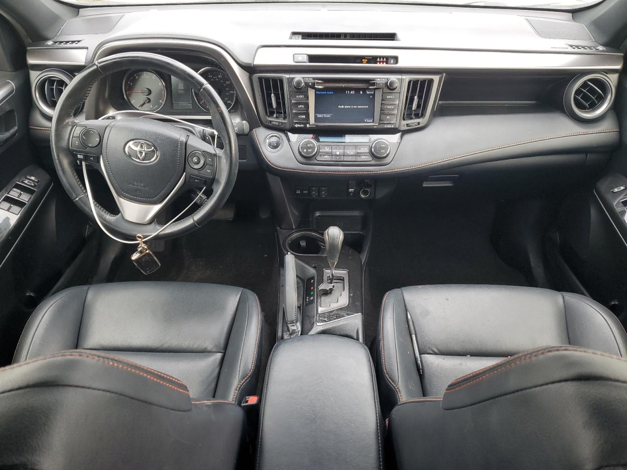 2018 Toyota RAV 4 - Image 8