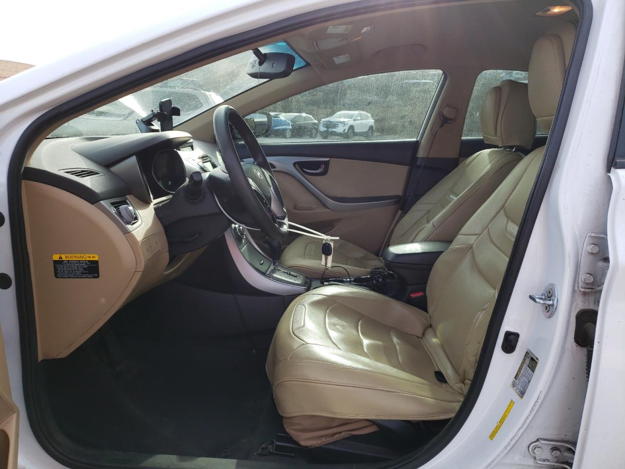 2013 Hyundai Elantra - Image 7