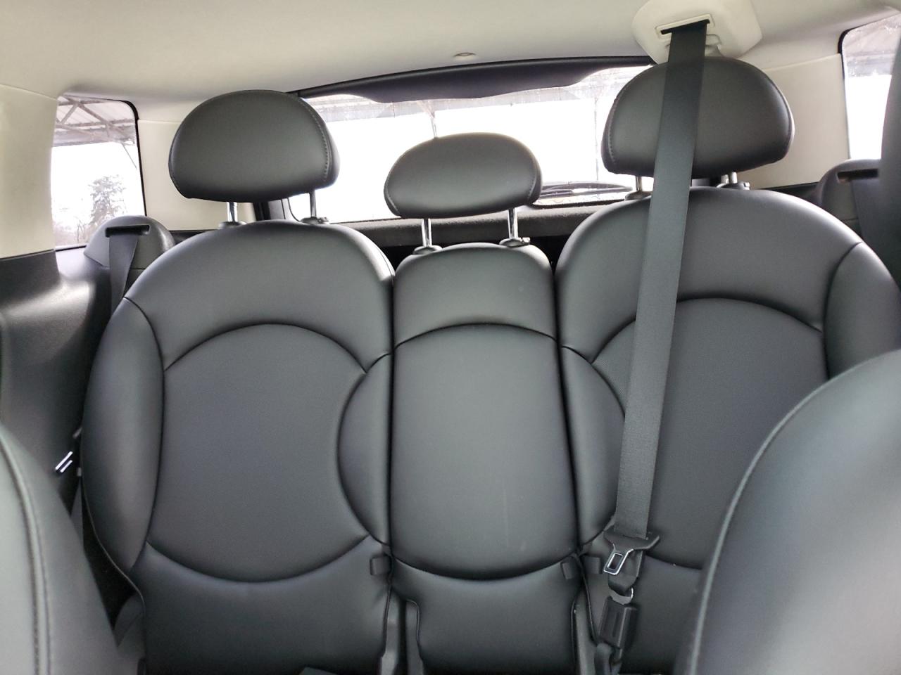 2016 MINI Cooper - Image 10