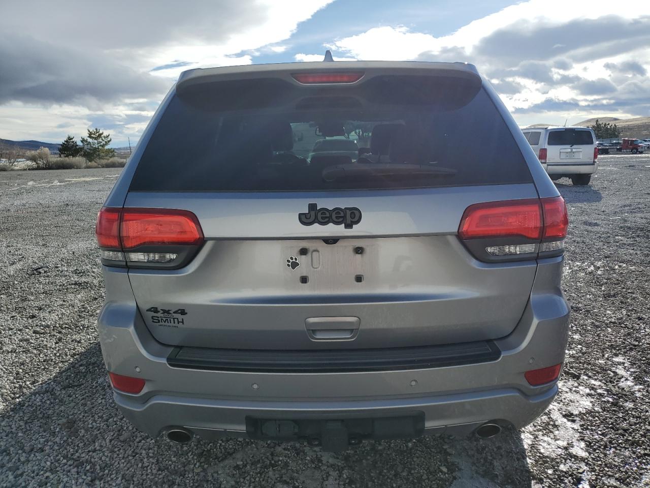 2015 Jeep Grand Cherokee - Image 6