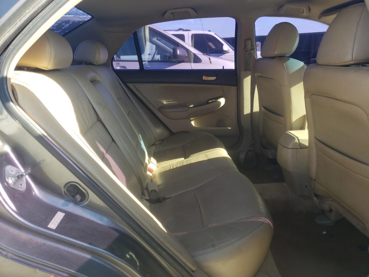 2007 Honda Accord - Image 10