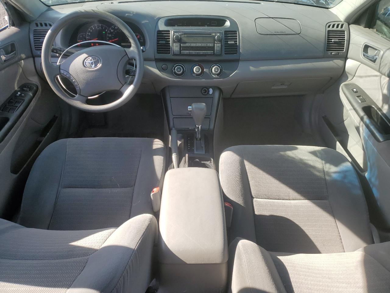 2006 Toyota Camry - Image 8