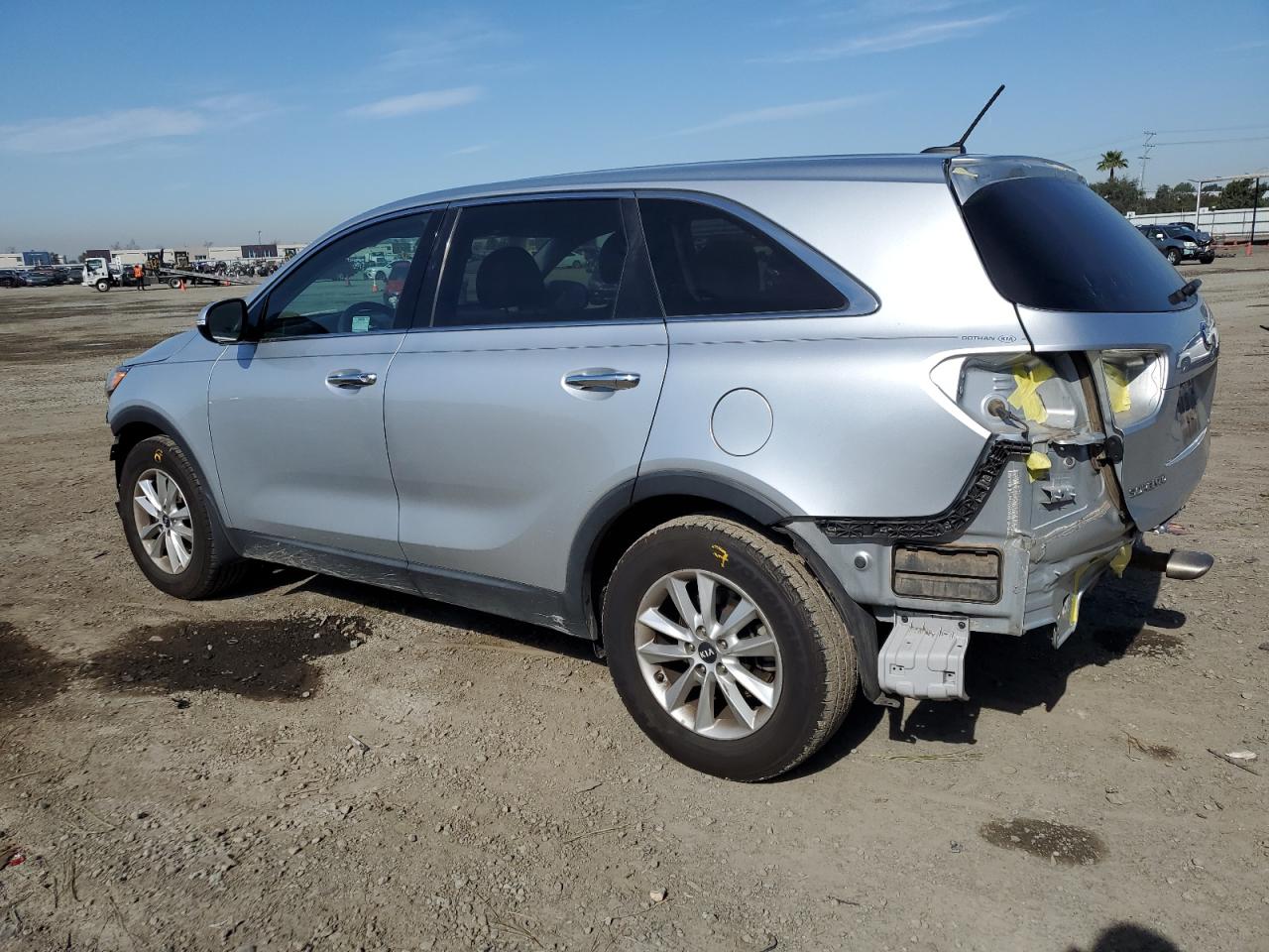 2019 Kia Sorento - Image 2