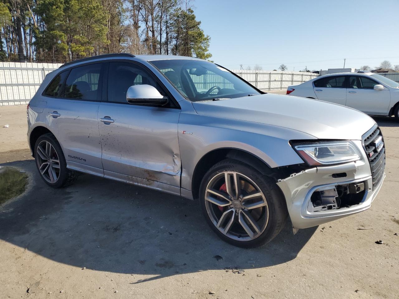 2016 Audi SQ5 - Image 4
