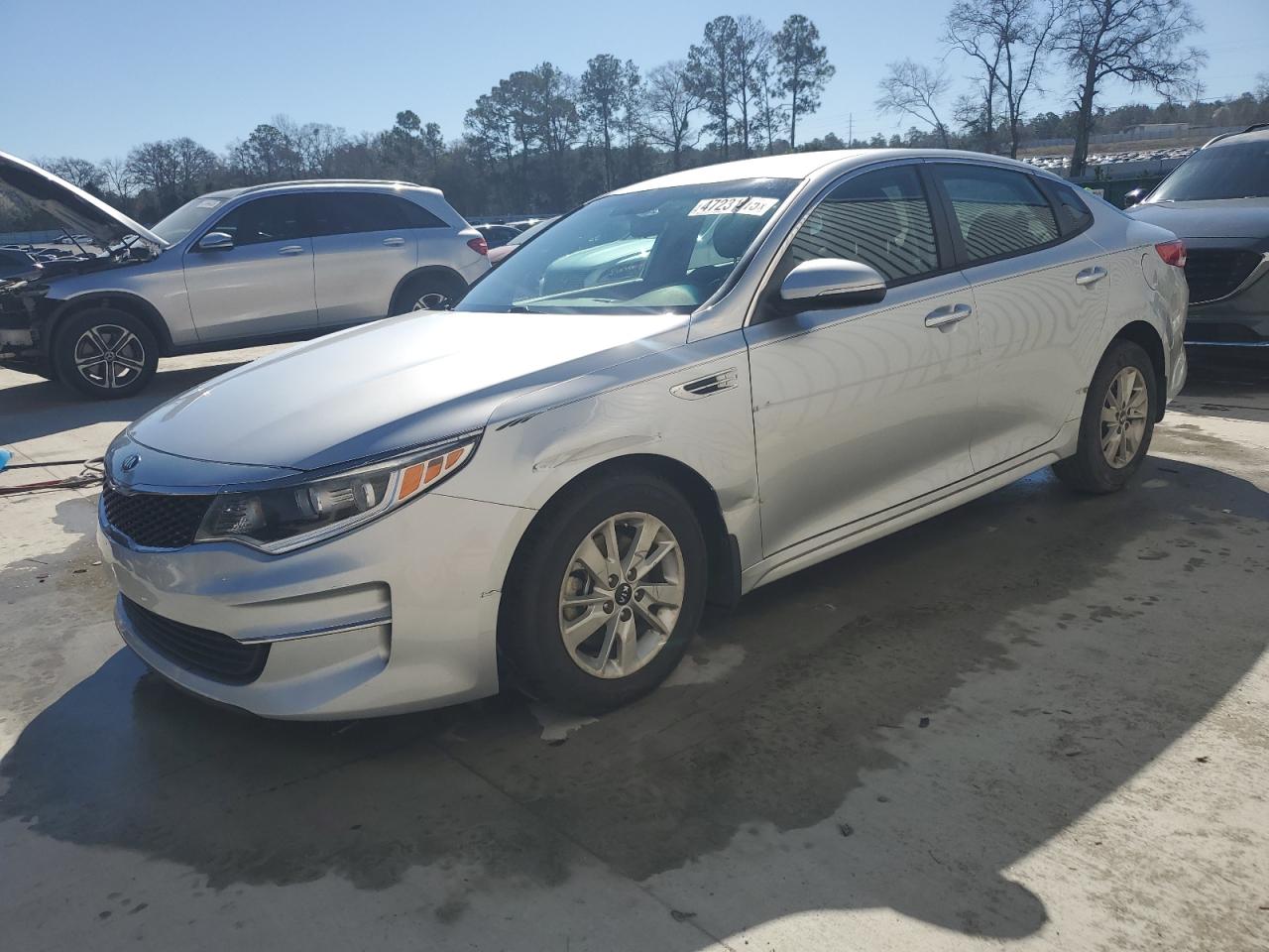 2017 Kia Optima - Image 1