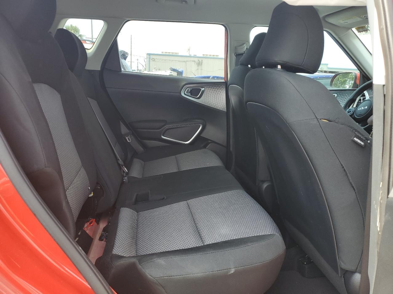 2022 Kia Soul - Image 11