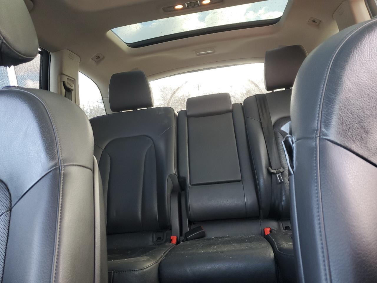 2015 Audi Q7 - Image 10