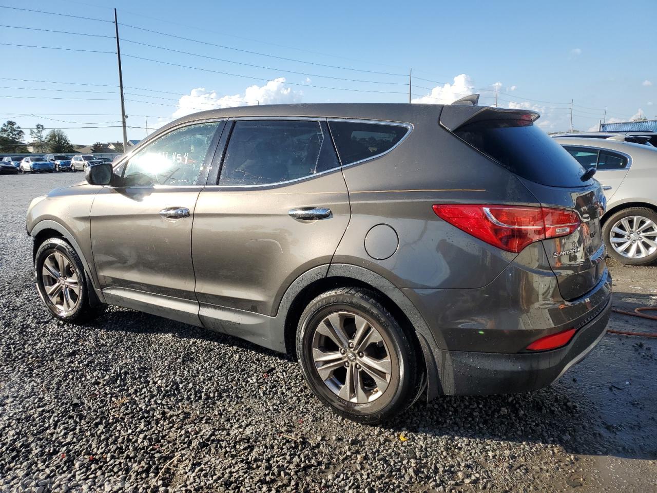 2013 Hyundai Santa Fe - Image 2