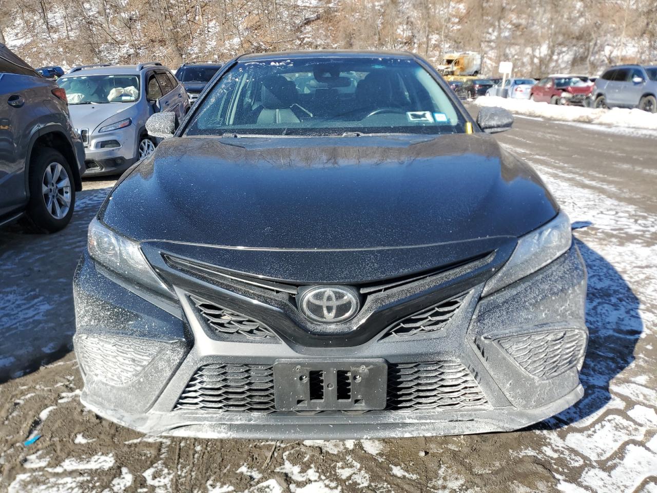 2021 Toyota Camry - Image 5