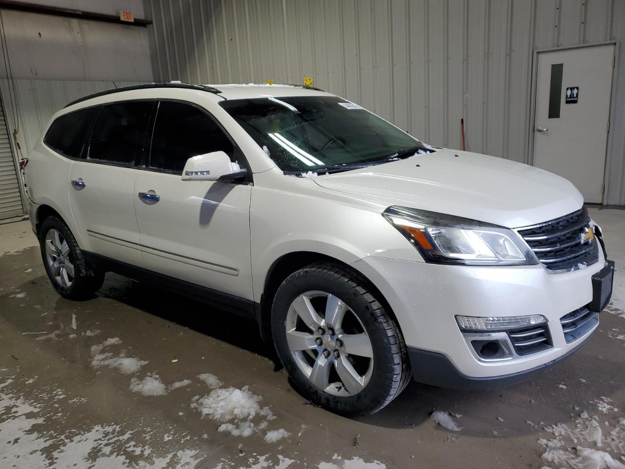 2014 Chevrolet Traverse - Image 4
