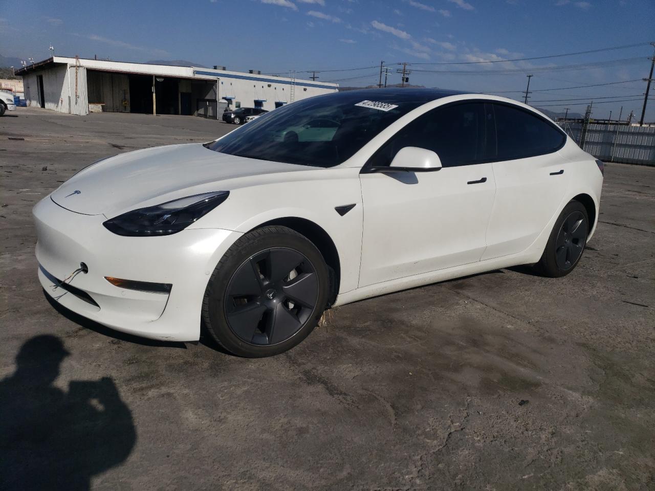 2022 Tesla Model 3  იყიდება Sun Valley-ში, CA - All Over