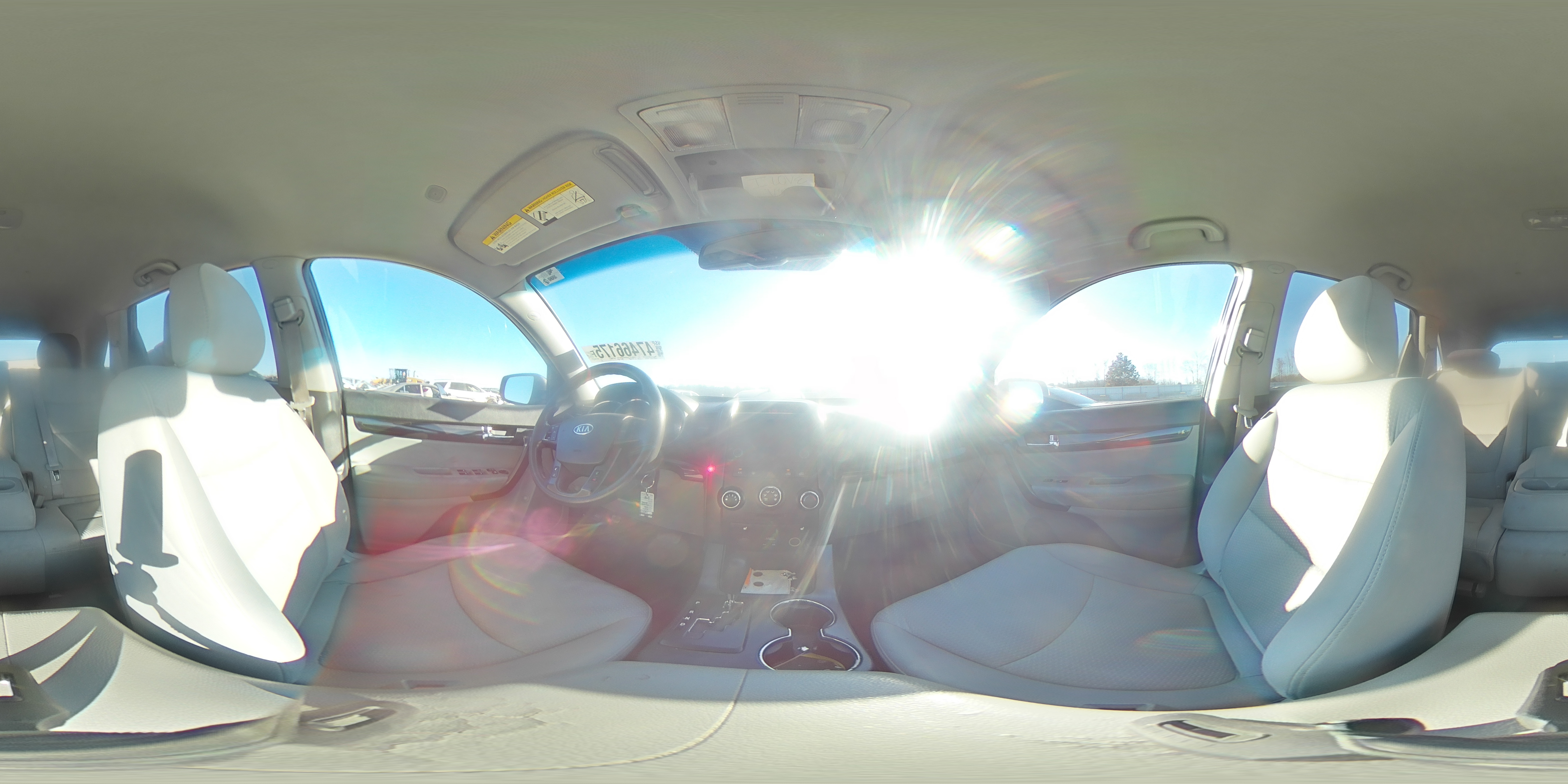 2013 Kia Sorento - Image 13