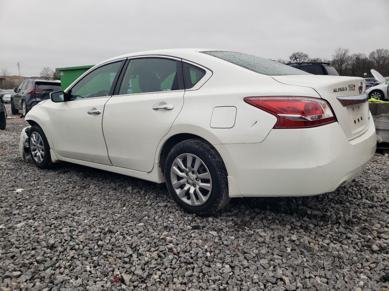2013 Nissan Altima - Image 2