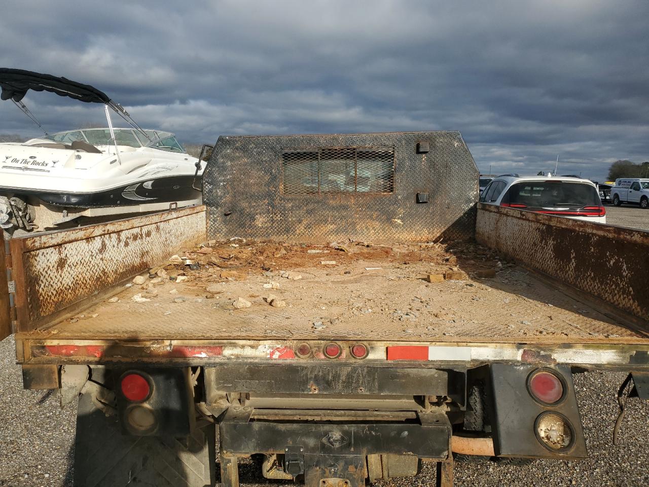 1999 Ford F450 - Image 10