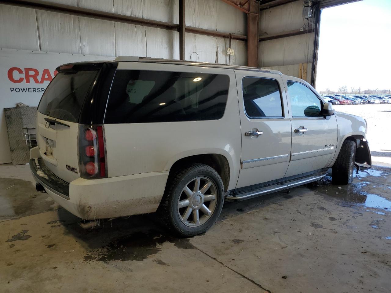 2014 GMC Yukon - Image 3